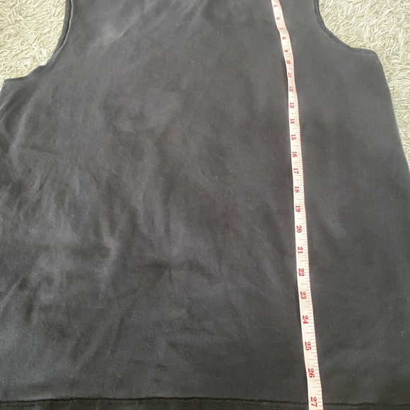 Sleeveless top - Picture 3 of 4